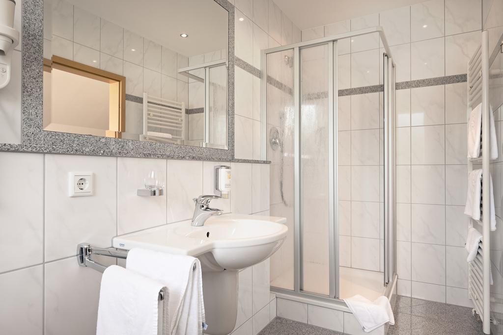 Hotel Heuboden Umkirch Luaran gambar